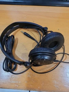 Stereo Headphones - SONY MDR-V150 On Ear Wired Headphones - Black tested working - Picture 1 of 5
