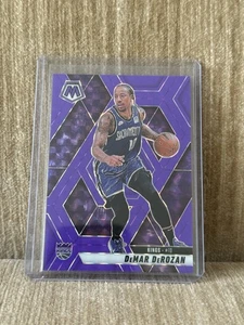 Baloncesto mosaico Panini 2024-25 #111 Demar Derozan púrpura/249 reyes - Imagen 1 de 2
