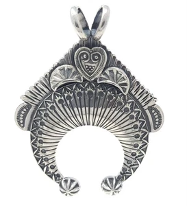 Colgante Navajo Sunshine Reeves Plata Esterlina Estampado Mediano Corazón Especial Naja - Imagen 1 de 8