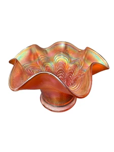 Jarrón sombrero de vidrio de carnaval caléndula patrón cola de pavo real Fenton vintage borde con volantes - Imagen 1 de 6