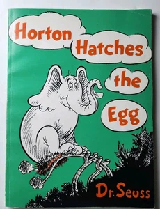 Horton Hatches the Egg - Softcover By Dr Seuss Book - Bild 1 von 1