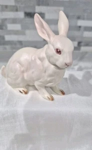 Vintage Lefton Porcelain White Easter Bunny Rabbit Pink Eyes Sitting H880 *READ* - Picture 1 of 8