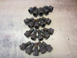 Radbolzen Bolzen Rad Mercedes W124 W 124 201 W201 210 202 Satz M12 X 20 20stk - Bild 1 von 1