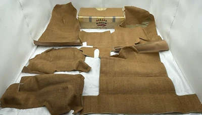 Juego de alfombras Chevrolet Corvette 1965-66 color tostado Al Knoch convertible C2 kit de 9 piezas Foto 1 de 4