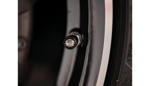 GENUINE MERCEDES BENZ AMG VALVE CAPS B66472004 - Picture 1 of 2