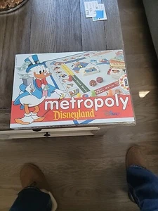 Disney Metropoly Disneyland SEALED Vintage Board Game Scrooge 1993 - Picture 1 of 5