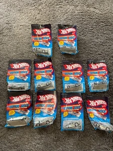 LOT OF 10 VINTAGE  HOT WHEELS SOL AIRE  CX 4 ULTRA HOTS MATTEL 1983 - Picture 1 of 3