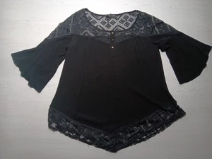 Schwarze geometrische Bauernbluse mit Spitzenbesatz Corvia Größe Small WhimsiGoth Top - Bild 1 von 18