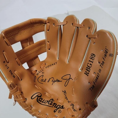 Rawlings Cal Ripken Jr RBG189 Youth Baseball Glove 8.5” Deep Well Pocket RH - Image 1 of 4