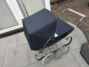 Silver Cross Dolls Pram Coach Built Vintage 1960s Navy Blue - Picture 1 of 9