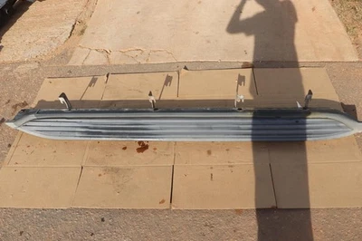 2015-2020 CHEVY/GMC SUBURBAN LEFT DRIVER SIDE RUNNING BOARD STEP PLATE OEM - Image 1 of 4