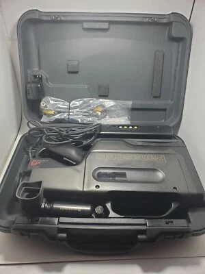 Panasonic PV-610 OmniMovie VHS Camcorder Movie Camera VCR Tape Transfer UNTESTED - Image 1 of 4