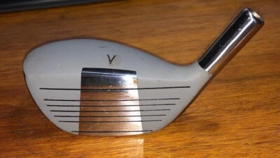 Driver masculino Tour Model edição especial 9.5* #1 destro *somente cabeça sem eixo* - Imagem 1 de 3