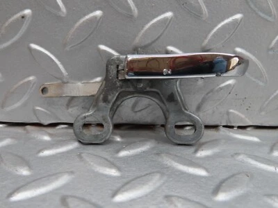 Manija de puerta interior lado izquierdo Mercedes-Benz W111 220SE �12666♂ 1107660319 Foto 1 de 4