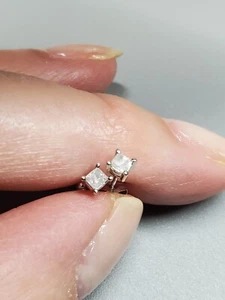 lovely 14K White Gold Princess cut 0.16 ct TW Diamond Stud Earrings - Picture 1 of 24