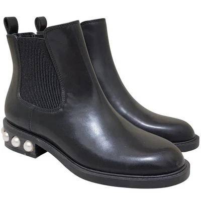 Botas Chelsea On 34th para mujer Jeovana tacón perlado talla EE. UU. 5M negras imitación cuero Foto 1 de 4