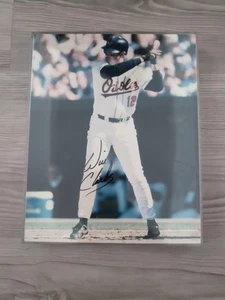 Will Clark Signed Photo - Picture 1 of 2