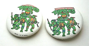 2 TMNT Teenage Mutant Ninja Turtles Comics Collectors Button Pin New NOS 1990s - Bild 1 von 4