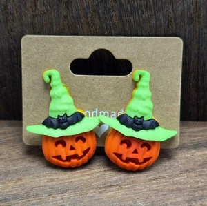 NWT Halloween Jack-O-Latern Earrings Pumpkin Witch Hat Black Bat Stud Light - Picture 1 of 2