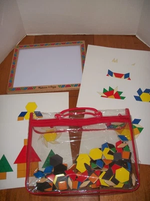Kit de bloque magnético geométrico Melissa & Doug Tangram en estuche de transporte Foto 1 de 4