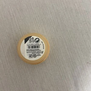 The Body Shop Honeymania Lip Balm New & Sealed - Picture 1 of 3