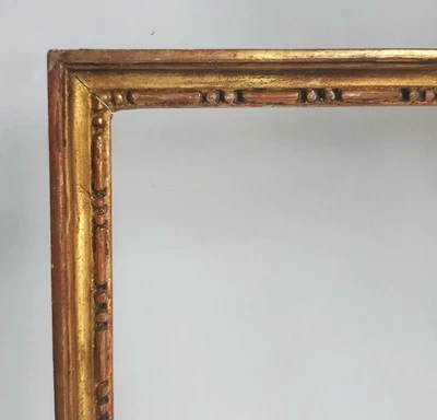 Cadre ancien bois sculpté doré style Louis XVI - Photo 1/4