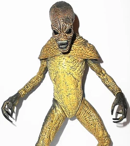 The X-Files 1998 ALIEN green man 1:12 6 inch mcfarlane movie maniacs - Picture 1 of 2