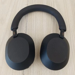 Sony WH-1000XM5 Wireless Headphones Noise Canceling Black Music Workout Gym - Picture 1 of 7