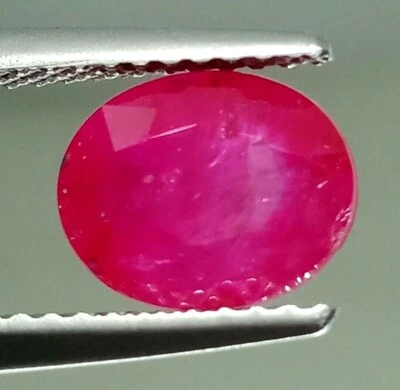 2.13 Carats Beautiful Color And Luster Natural Ruby Oval Shape Loose Stone - Image 1 of 3