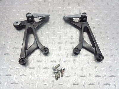 2019 18-19 Suzuki GSXR250 GSX250R GSX 250 suporte de descanso traseiro para os pés do passageiro - Imagem 1 de 4