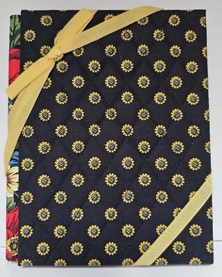 Vera Bradley Photo Frame Book 2 Photos 4x6  Sunflower On Black Free Standing VGC - Image 1 of 4