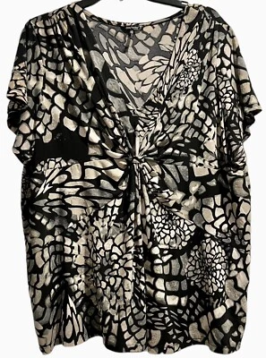DAISY FUENTES Size 2X Black Tan Floral V Neck Center Twist Artsy Career Blouse - Image 1 of 4