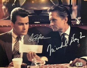 Michael Douglas Charlie Sheen Signed Wall Street 11x14 Photo Autograph Beckett - Picture 1 of 3
