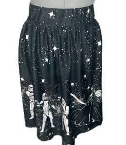 Woman’s Star Wars Her Universe Dearth Vader & Stormtrooper Skirt  - Picture 1 of 6