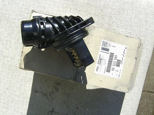 VAUXHALL ZAFIRA THERMOSTAT - Picture 1 of 3