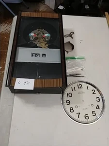 Seiko 30 Day Japan Calendar Wall Clock PARTS - Picture 1 of 8
