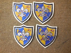 Vintage Konvolut 4 unbekannte Golf Patches mit Fleur - de - Lis Dekoration - Bild 1 von 4