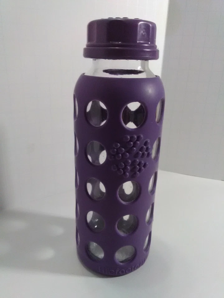 Botella de vidrio Lifefactory con tapa, púrpura niño tamaño 9 oz Foto 1 de 4
