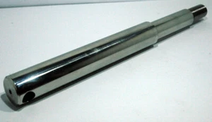 BSA A7 A10 A65 B31 B33 Gold Star RGS 67-5566 husillo de rueda delantera acero inoxidable CPC - Imagen 1 de 4