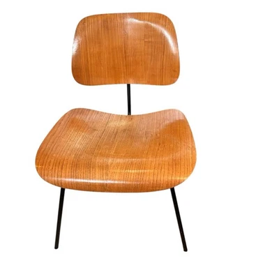 Silla de madera contrachapada curvada moderna de mediados de siglo vintage con marco de metal negro Foto 1 de 4