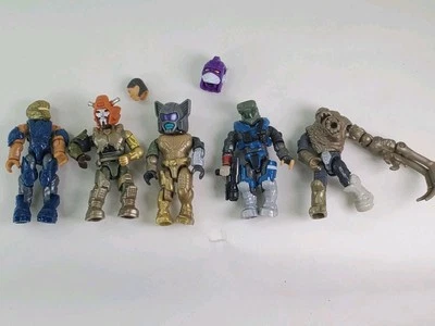 Halo Mega Construx Lot With A Couple Of Transformer Heads Lot Of 5 - Image 1 of 4