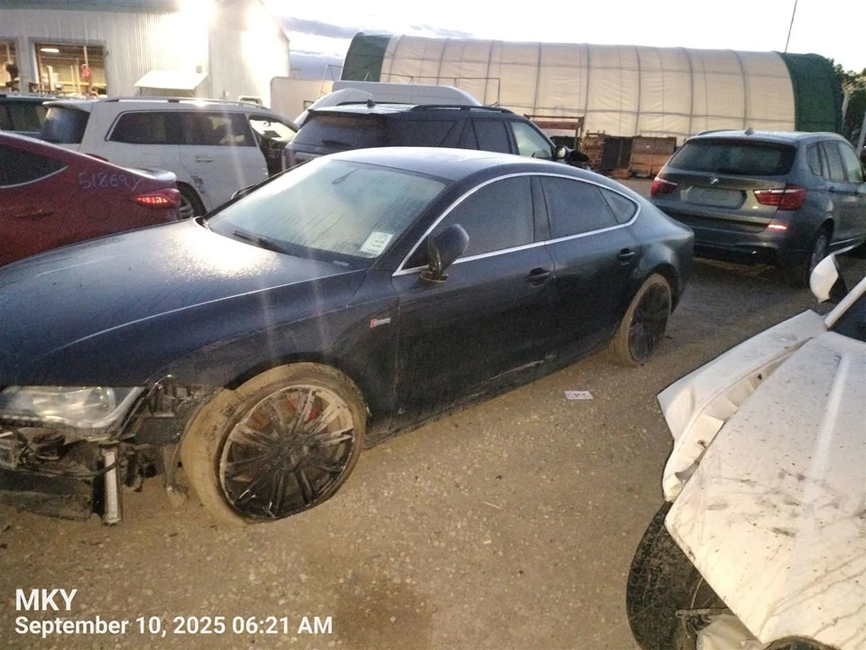 DRIVER WHEEL AIR BAG 2012-2013 AUDI A7 AUDI - Image 1 of 4