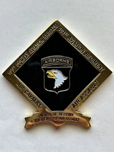 101st Combat Aviation Bridge Air Calvary Coin #4304 - Picture 1 of 2