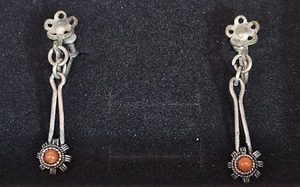 Paar silberfarbene Ohrhänger orange Koralle Clip-Ons - Bild 1 von 4