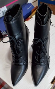 GUESS Womens Black Bossi Pointy Toe Stiletto Lace-Up Dress Booties 7.5 1C - Picture 1 of 4