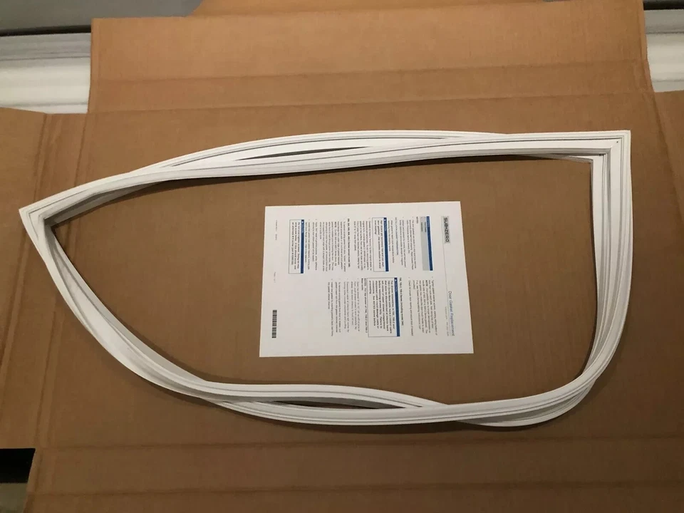 Brand New OEM Sub Zero Refrigerator Door Gasket Part# 7042256   FREE SHIPPING - Image 1 of 1