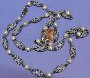 VINTAGE FAUX PEARL AND SILVERTONE FILAGREE CHAIN BEAD NECKLACE 29 IN. - Picture 1 of 3