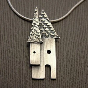 Argentium Sterling Silver House Necklace bye Andree Chenier - Picture 1 of 3