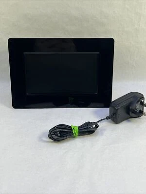 TECHNIKA 7" Digital Photo Frame Model JP07 Black New in Original Box + USB DRIVE - Image 1 of 4