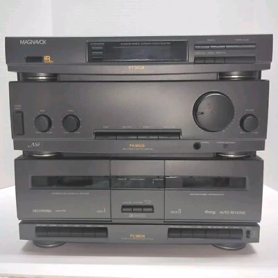 Magnavox AS6 AM/FM Tuner Amplifier Cassette Player No Remote Untested Turns On - Image 1 of 4